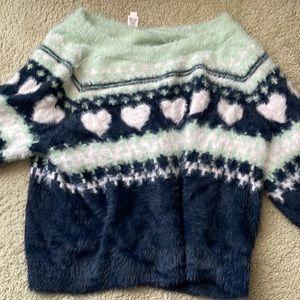 Crop Fuzzy Sweater with Fair Isle Hearts Sz Medium